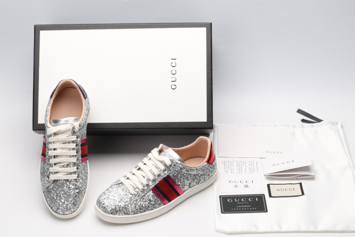 G*u*i low-top sneaker