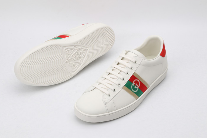 G*u*i low-top sneaker