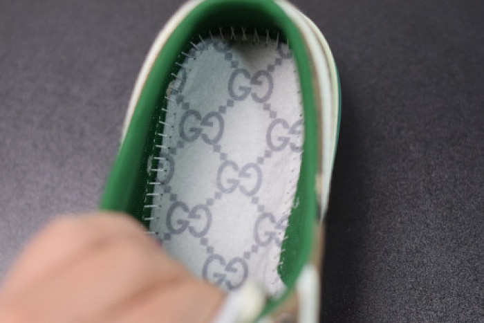 G*u*i rhyton sneaker 19668 drw00 2088