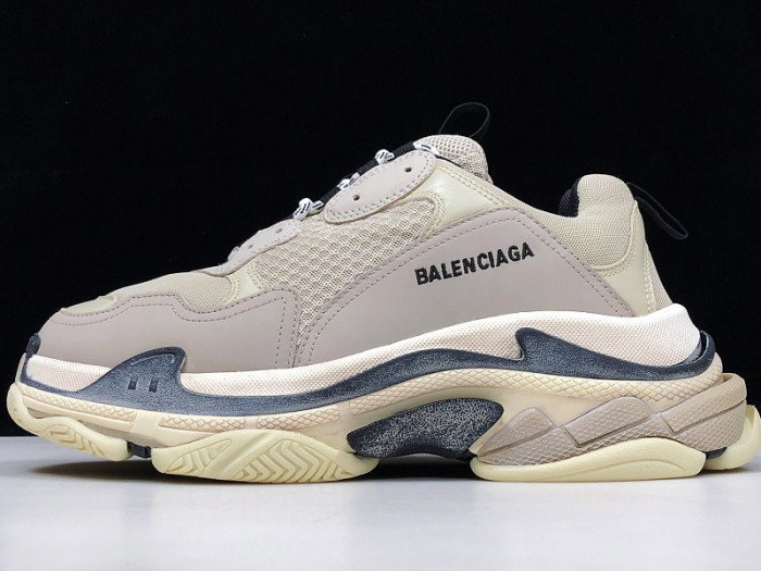 BLCG TRIPLE S TRAINER ''VANILLE'' 536737 W09O6 9787