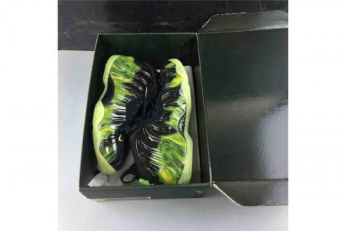 NIKE AIR FOAMPOSITE ONE PARANORMAN 