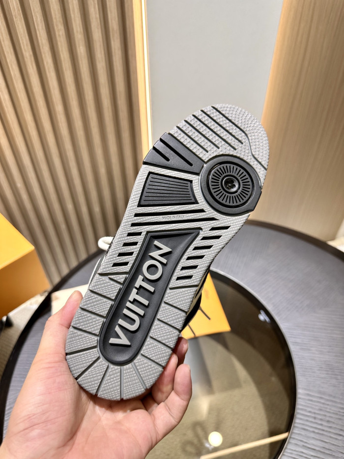 Loui Vuitto LV Skate Sneaker