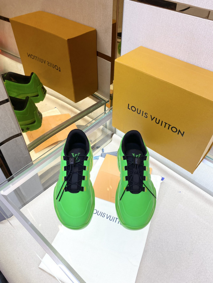 Loui Vuitto MILLENIUM SNEAKER