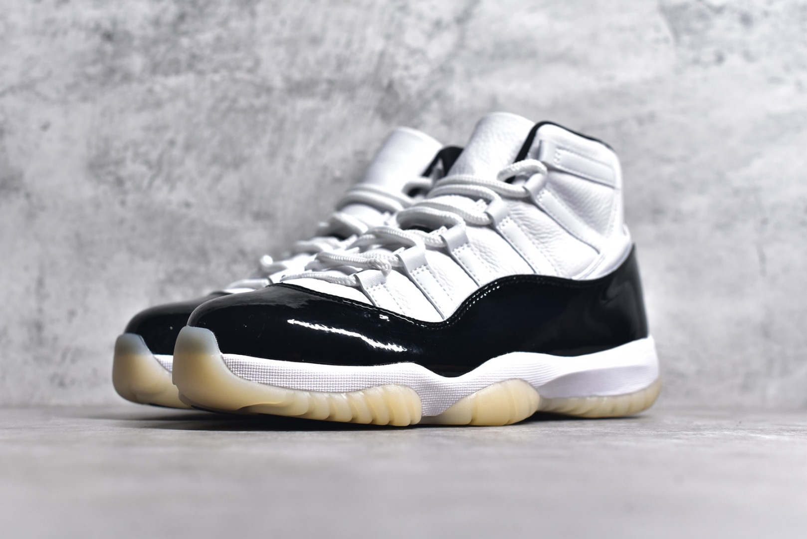 Air Jordan AJ11 "DMP" CT8012-170