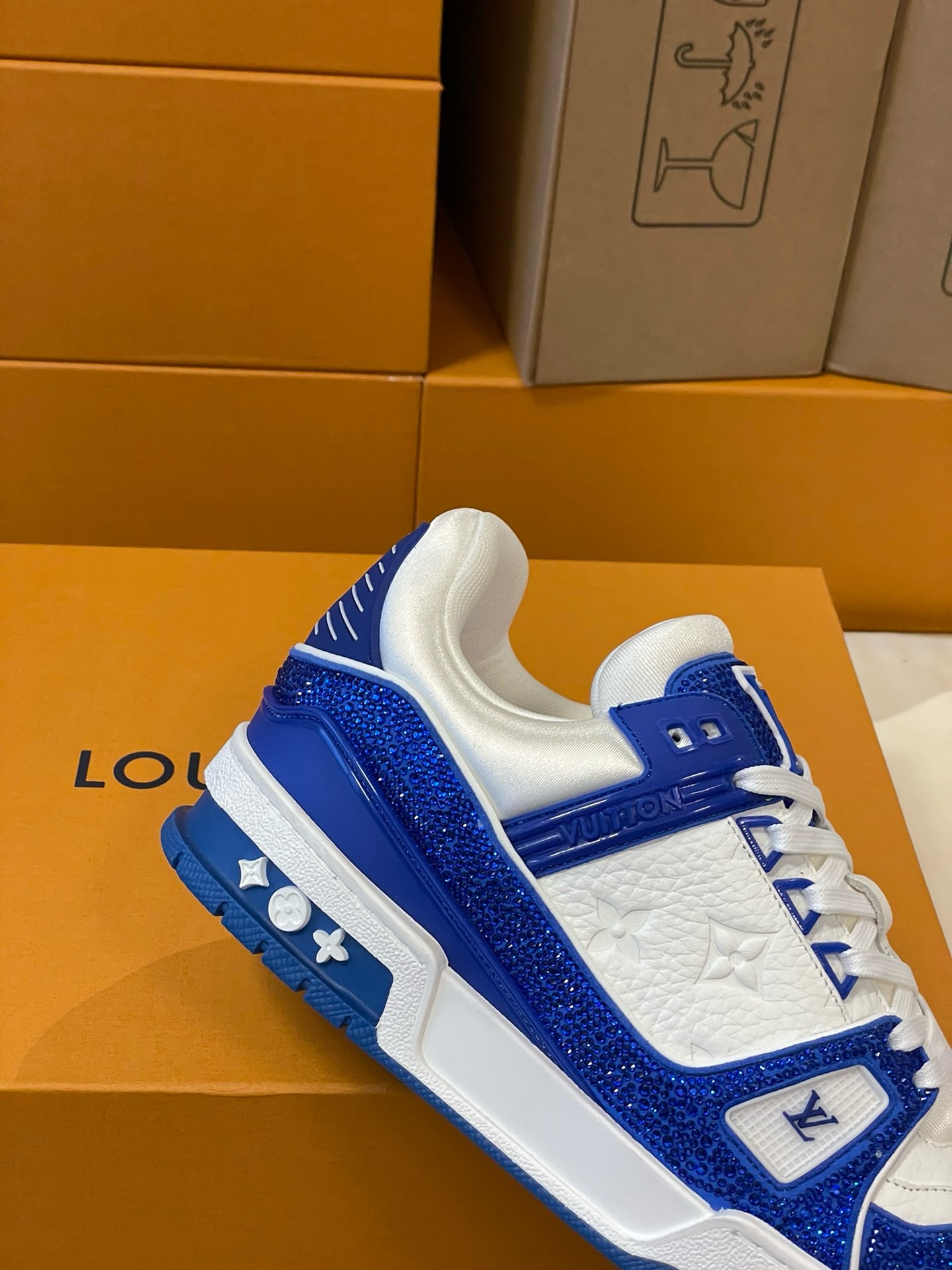 Loui Vuitto TRAINER SNEAKER