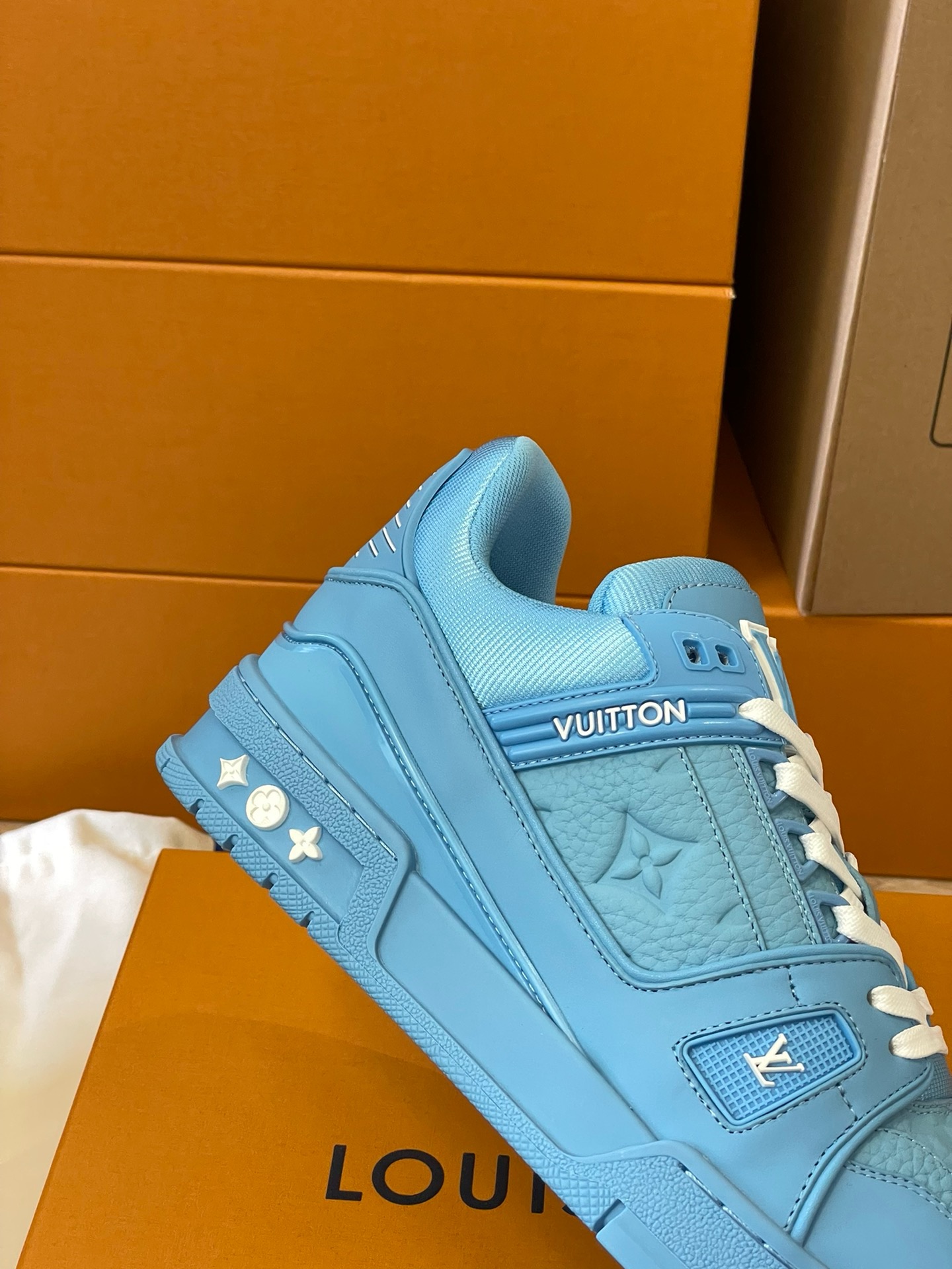 Loui Vuitto TRAINER SNEAKER