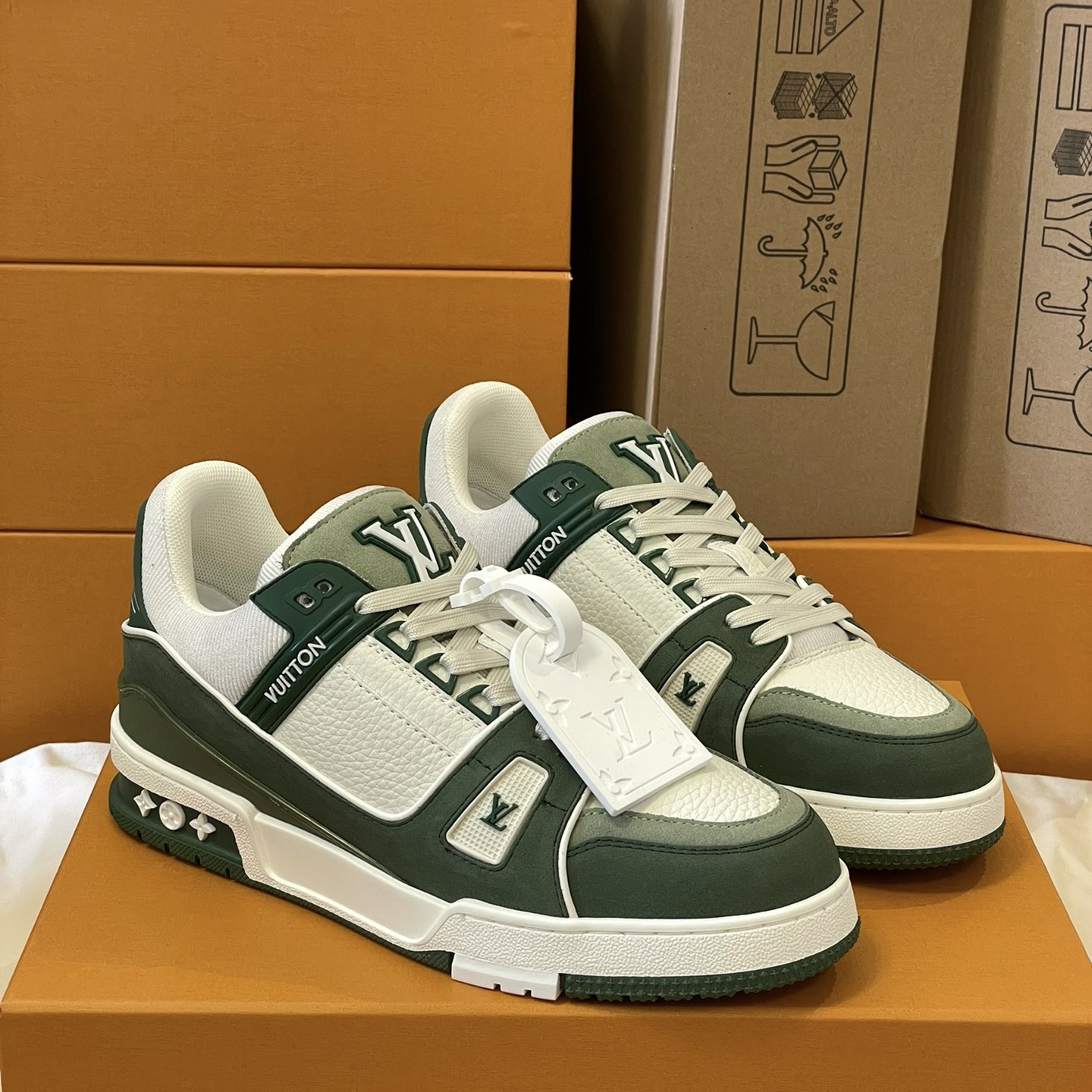 Loui Vuitto TRAINER SNEAKER