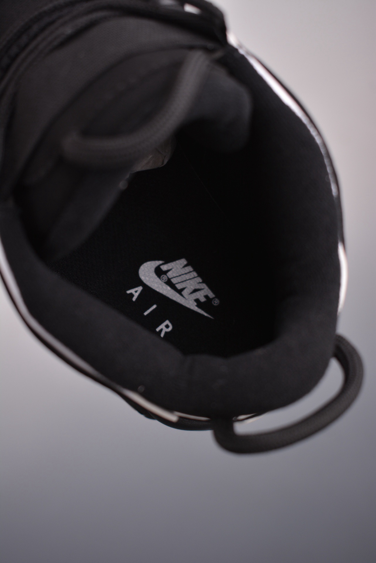 Nike Air More Uptempo “Scottie Pippen” 414962-002